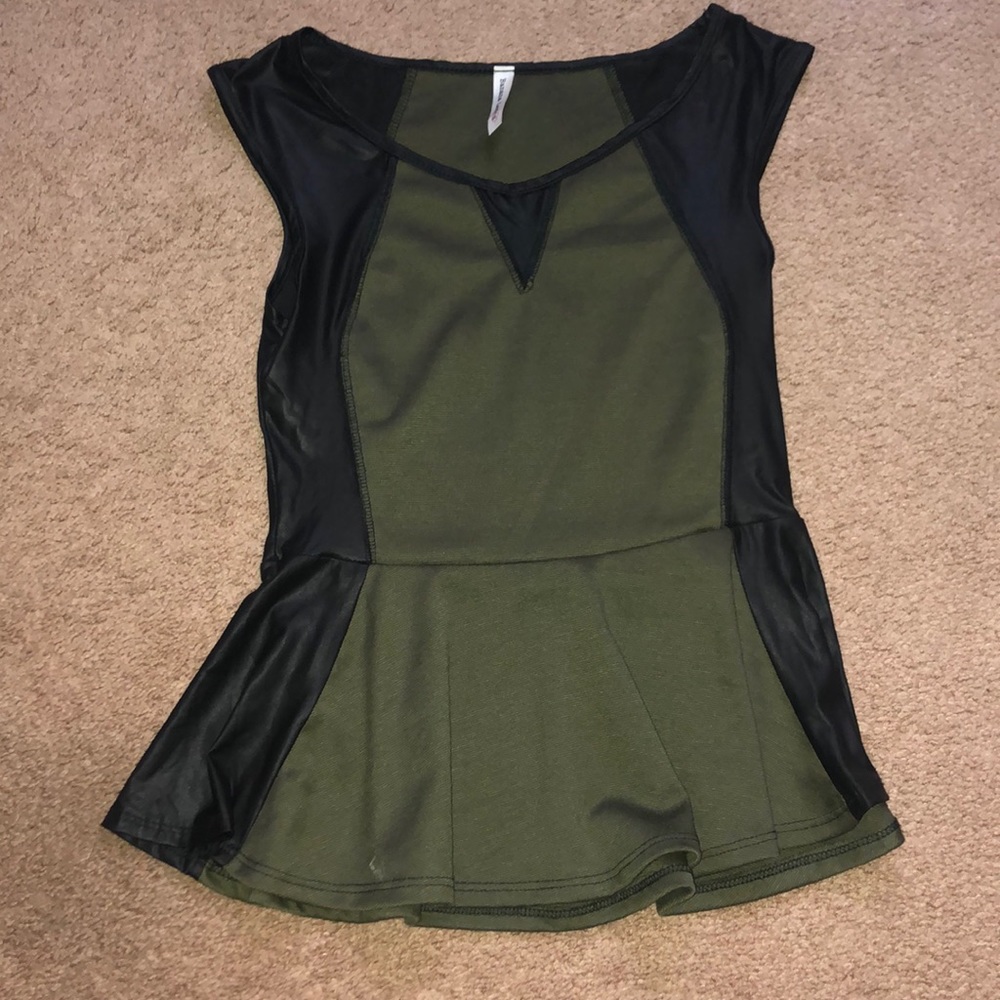 ⚡️Olive & Black Leather Peplum Top Size Small